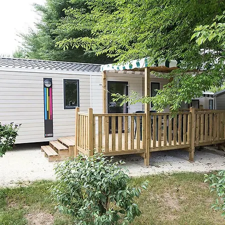 Camping Le Perpetuum *