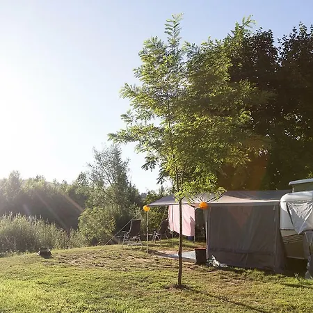 キャンプ場 Camping Le Perpetuum *